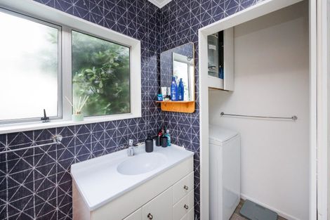 Photo of property in 79 Nash Parade, Foxton Beach, Foxton, 4815