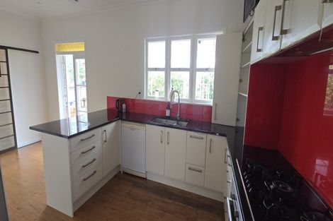 Photo of property in 405 Main Road, Huapai, Kumeu, 0810