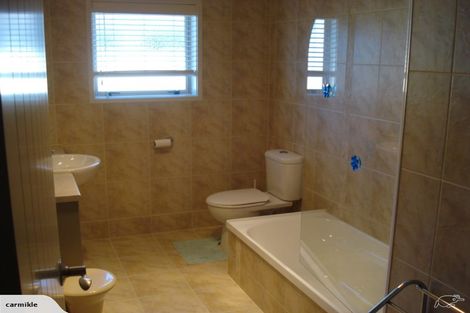 Photo of property in 34 Saint Heliers Place, Papamoa Beach, Papamoa, 3118