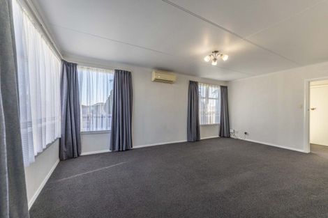 Photo of property in 35 Aspiring Avenue, Milson, Palmerston North, 4414