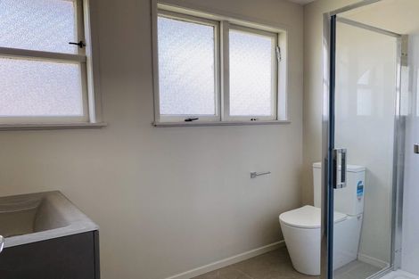 Photo of property in 53b Rollerson Street, Papakura, 2110