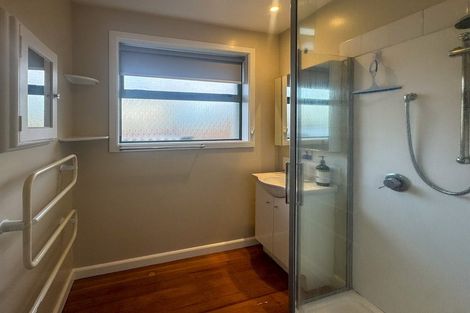 Photo of property in 2/5 Chislehurst Place, Bryndwr, Christchurch, 8052