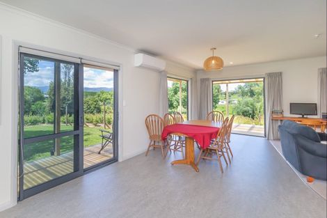 Photo of property in 85 Papaitonga Lake Road, Ohau, 5570