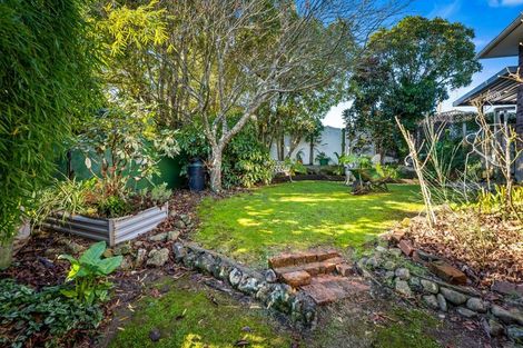 Photo of property in 1/21 Roband Crescent, Brown Owl, Upper Hutt, 5018