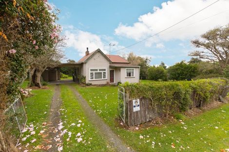 Photo of property in 34 Tokomaru East Road, Tokomaru, Palmerston North, 4474