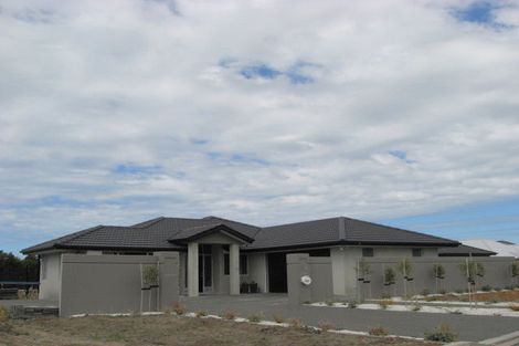 Photo of property in 24 James Drive, Woodend, 7610