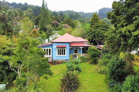 Photo of property in 4 Church Street, Kohukohu, 0491