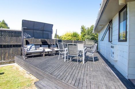 Photo of property in 8 Newton Place, Westbrook, Palmerston North, 4412