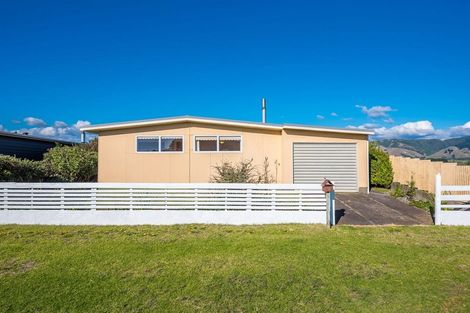Photo of property in 36 Gawler Street, Te Horo Beach, Otaki, 5581