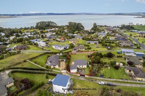 Photo of property in 18 Omana Avenue, Shelly Beach, Helensville, 0874