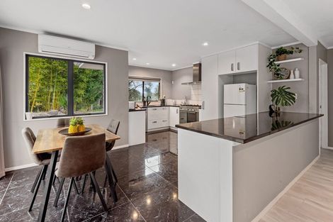 Photo of property in 52 Onerahi Road, Onerahi, Whangarei, 0110