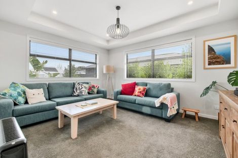 Photo of property in 10 Serenity Drive, Omokoroa, 3114