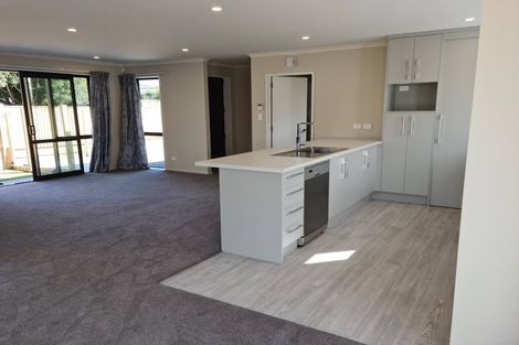 Photo of property in 3/12 Lees Road, Strowan, Christchurch, 8052