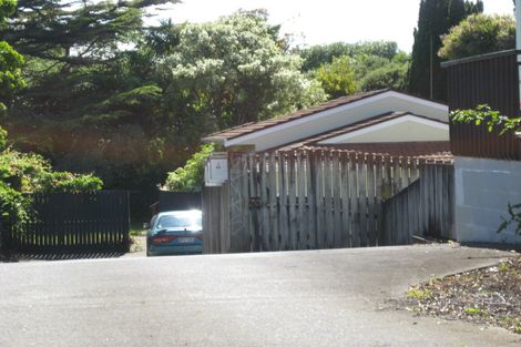 Photo of property in 19 Chipping Dale, Mangere Bridge, Auckland, 2022