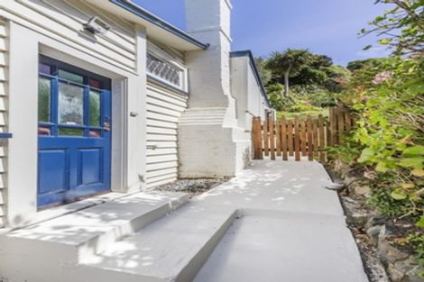 Photo of property in 4 Gordon Road, Plimmerton, Porirua, 5026