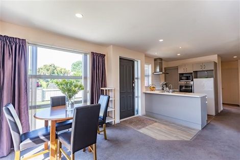 Photo of property in 1/27 Wilsons Road South, Saint Martins, Christchurch, 8022