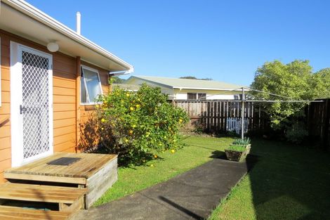 Photo of property in 12 Courthouse Lane, Coromandel, 3506