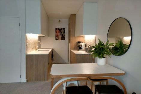 Photo of property in Hobson Court Flats, 44/70 Hobson Street, Thorndon, Wellington, 6011