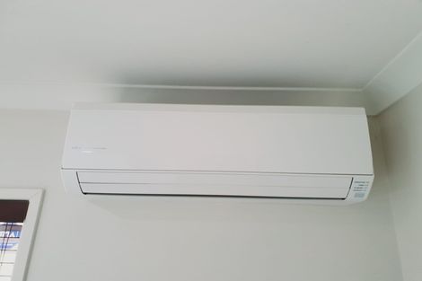 Photo of property in 318 Hill Road, The Gardens, Auckland, 2105