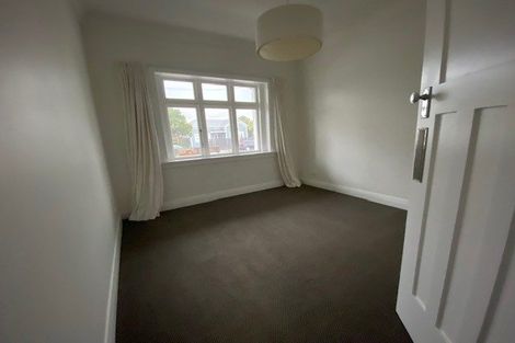 Photo of property in 7 Cuba Street, Petone, Lower Hutt, 5012