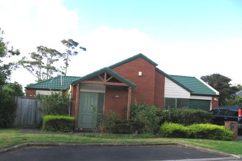 Photo of property in 5 Hibernian Drive, Ranui, Auckland, 0612