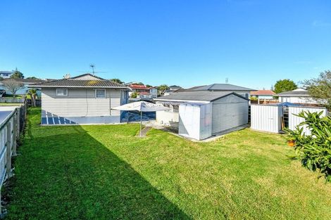 Photo of property in 6 Quintal Place, Papatoetoe, Auckland, 2025