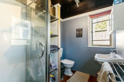 Photo of property in 731 Swanson Road, Swanson, Auckland, 0612