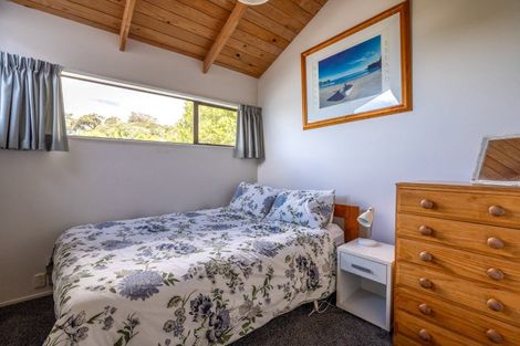 Photo of property in 31a Miro Road, Palm Beach, Waiheke Island, 1081