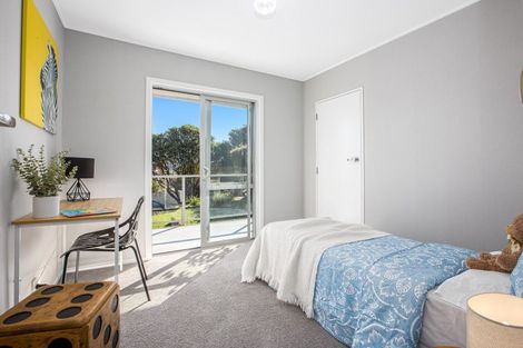 Photo of property in 16 Manly Street, Paraparaumu Beach, Paraparaumu, 5032
