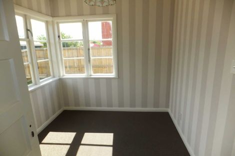 Photo of property in 28 Tika Street, Riccarton, Christchurch, 8041