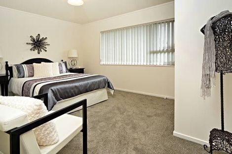 Photo of property in 2/41 Kopara Place, Clendon Park, Auckland, 2103