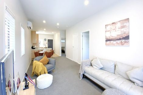 Photo of property in 13 Whakarato Way, Takanini, 2112