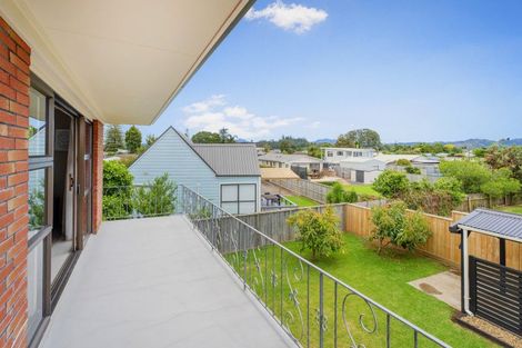 Photo of property in 2 Hamilton Crescent, Whitianga, 3510