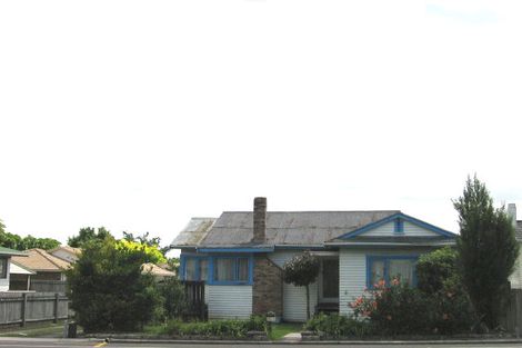 Photo of property in 3/142 Rosebank Road, Avondale, Auckland, 1026