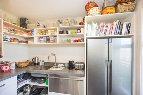 Photo of property in 60 Beechwood Road, Feilding, 4779
