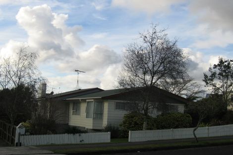 Photo of property in 74 Amanda Avenue, Dinsdale, Hamilton, 3204