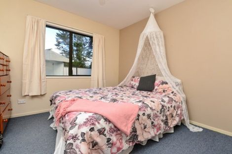 Photo of property in 54 Ross Crescent, Fairfield, Hamilton, 3214