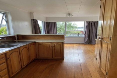 Photo of property in 111 Farquhar Road, Glendene, Auckland, 0602