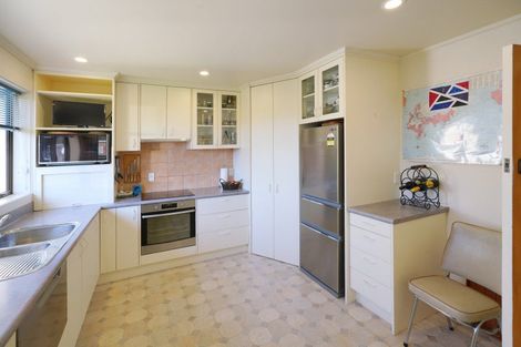 Photo of property in 2 Ward Place, Rangiora, 7400