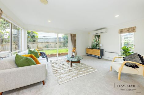Photo of property in 47b Redoubt Road, Goodwood Heights, Auckland, 2105