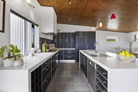 Photo of property in 8a Hira Street, Ohawe, Hawera, 4671