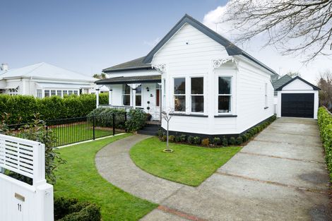 Photo of property in 11 Limbrick Street, Terrace End, Palmerston North, 4410