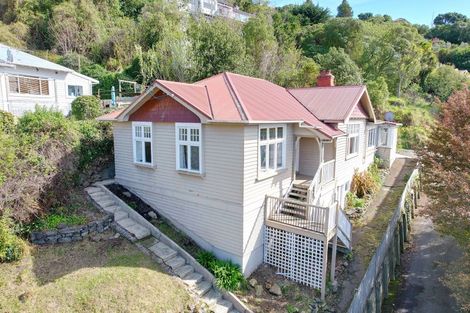 Photo of property in 110 Bedford Street, Saint Clair, Dunedin, 9012