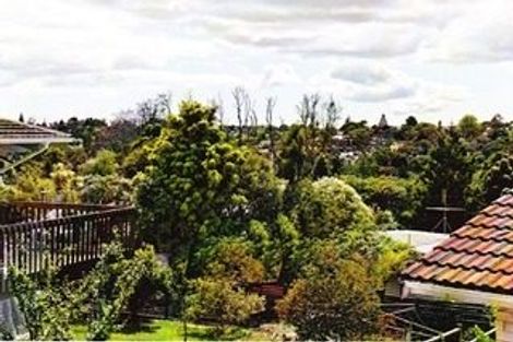 Photo of property in 1/83 Daffodil Street, Titirangi, Auckland, 0604