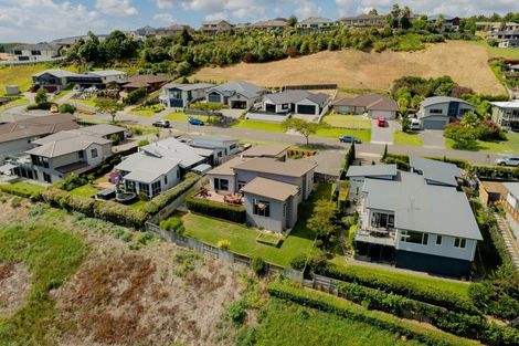 Photo of property in 19 Estuary View Road, Welcome Bay, Tauranga, 3112