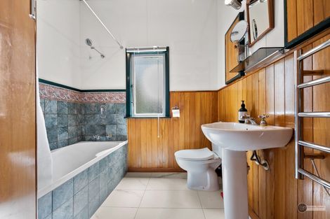 Photo of property in 381 Jackson Street, Petone, Lower Hutt, 5012