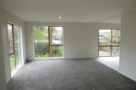 Photo of property in 43 Urlich Drive, Ranui, Auckland, 0612