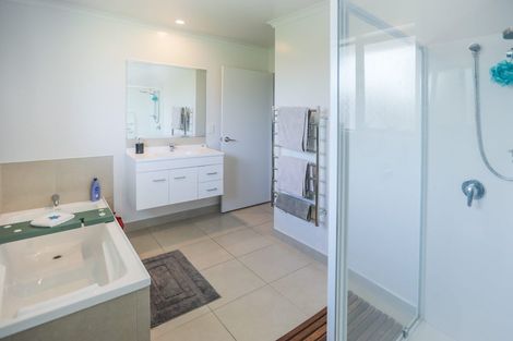 Photo of property in 10 Settlers View, Waipu, 0510