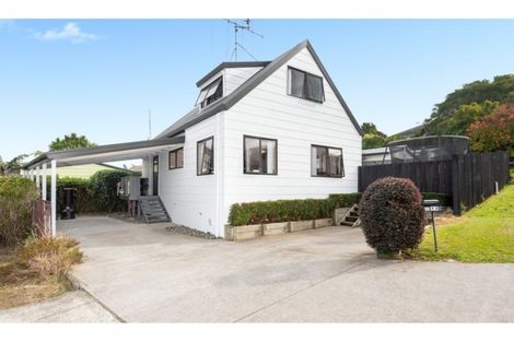 Photo of property in 13 Pokapu Place, Bethlehem, Tauranga, 3110
