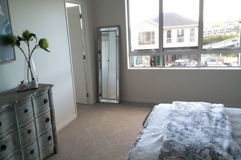 Photo of property in 98 Godfrey Drive, Orewa, 0931